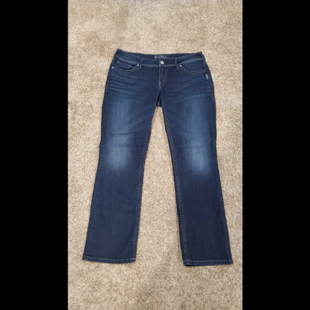 Women's Silver Jeans Size 33 x 30 Suki Straight Dark Wash Short